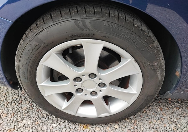 Ford Focus cena 20999 przebieg: 216000, rok produkcji 2008 z Piwniczna-Zdrój małe 211